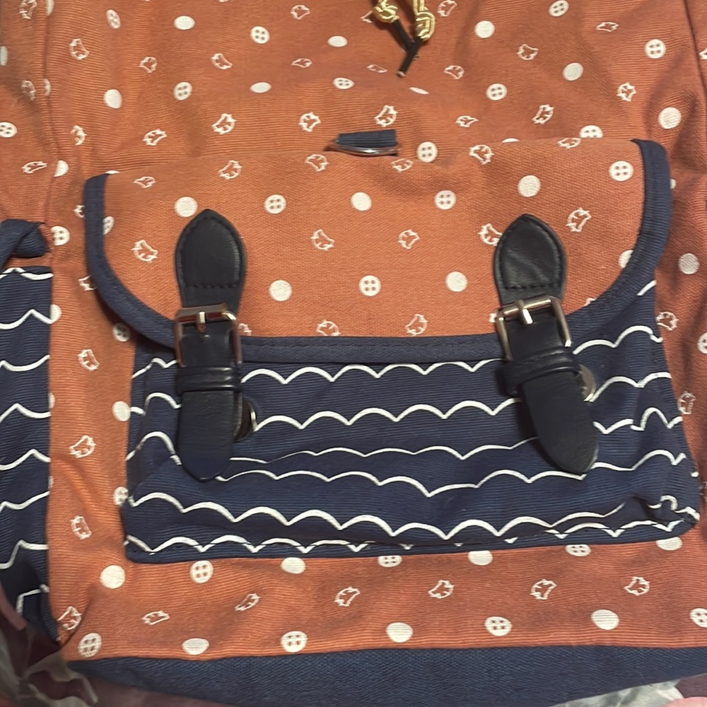 Backpack- final sale - Picture 4 of 10